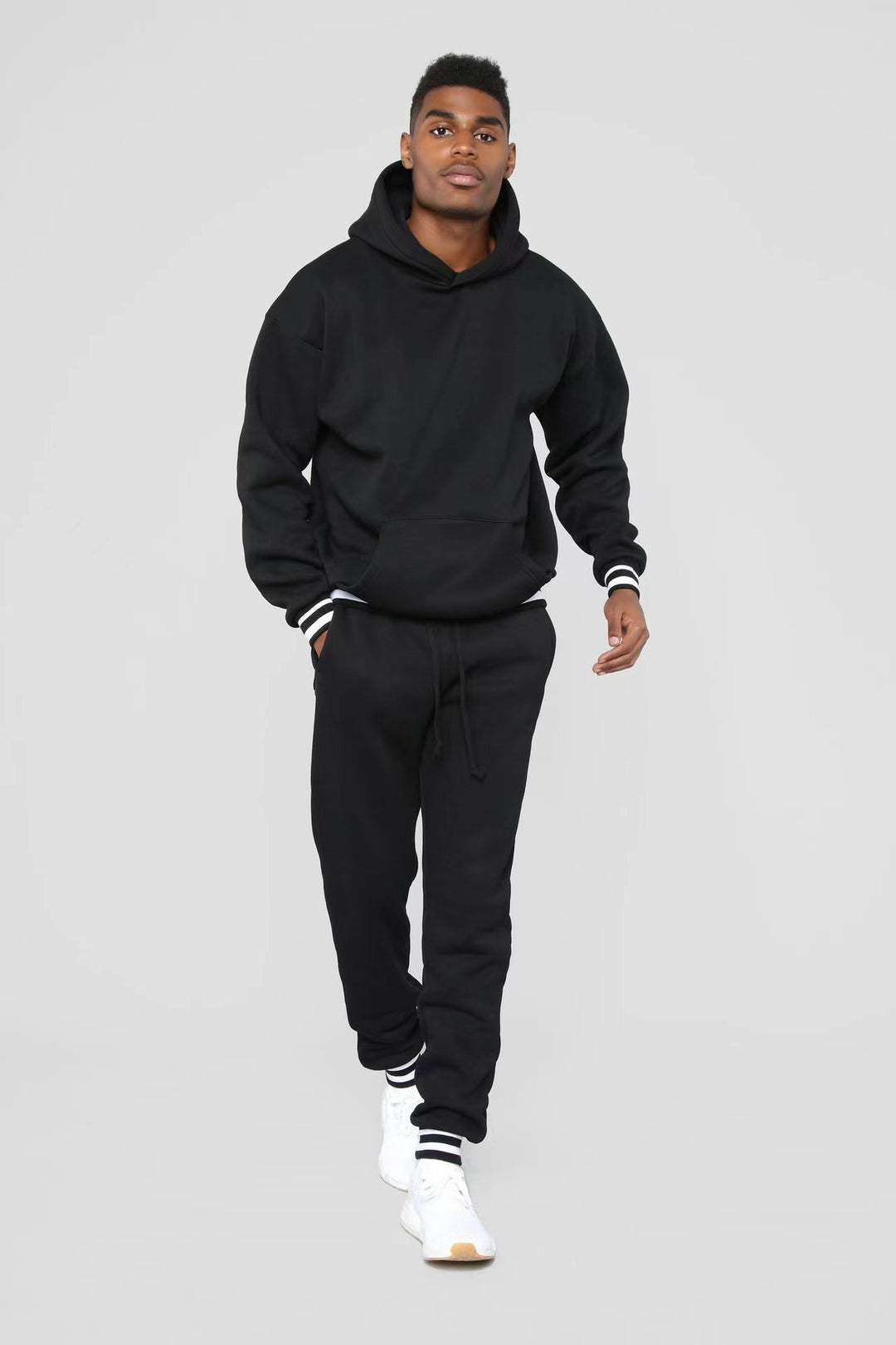 Herren Sportliches Sweatshirt und Jogginghose Set Aliams