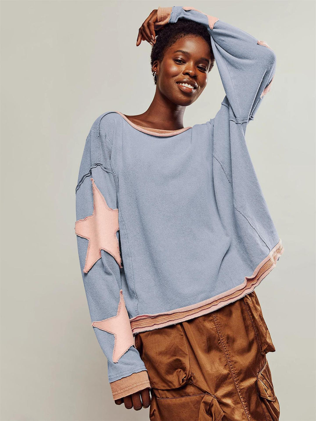 Damen Lässiger Sweatshirt mit Gestreiftem Design und Sternenapplikationen Aliams