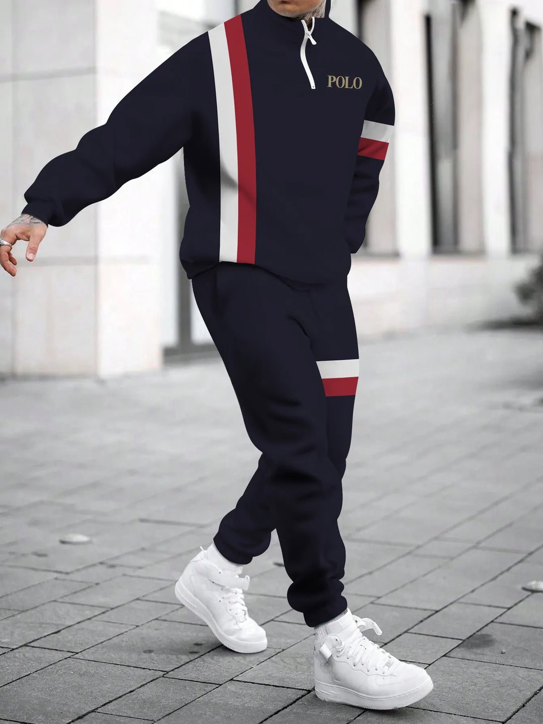 Herren sportliches Outfit mit hohem Kragen und modischem Grafikdesign Aliams