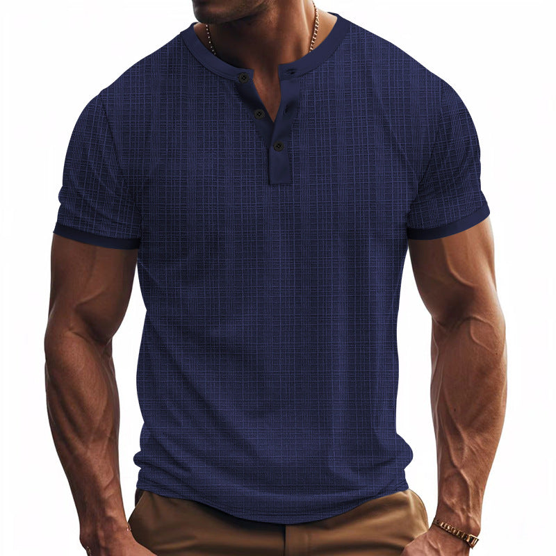 Herren Kurzarm-Henley-Shirt mit moderner Knopfleiste und subtiler Struktur Aliams