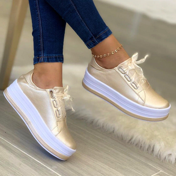 Damen Sneaker mit Modischem Plateau und Glänzendem Obermaterial Aliams