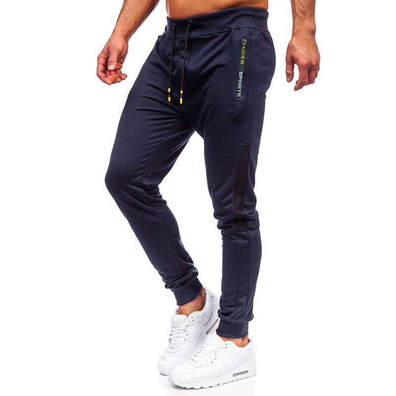 Herren Sportliche Jogginghose mit atmungsaktivem Material und funktionalen Taschen Aliams