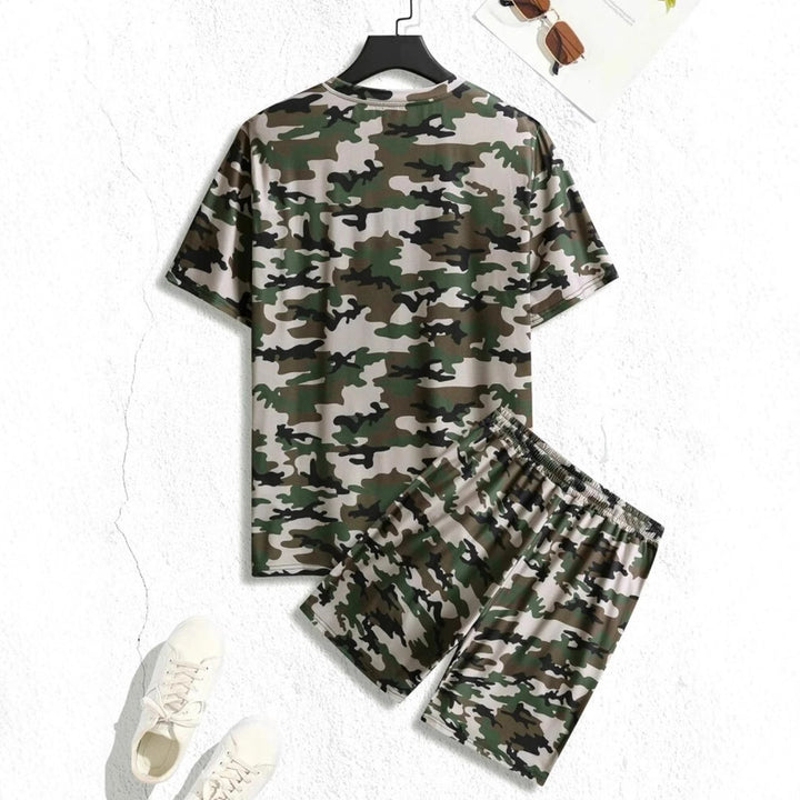 Herren Camouflage Sportanzug mit modernem Design und praktischen Taschen Aliams
