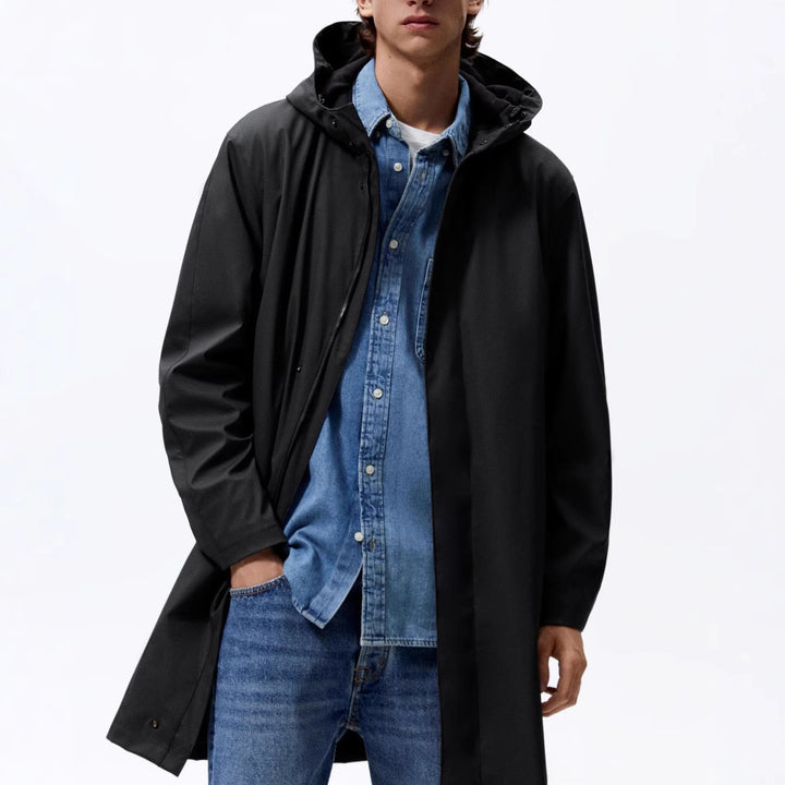 Herren Regenmantel mit praktischer Kapuze und längerem Schnitt Hedi-Mode