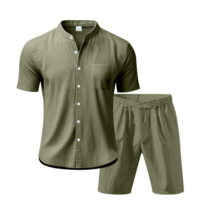 Herren Freizeit Outfit mit kurzärmligem Button-Down-Hemd und elastischen Shorts Aliams