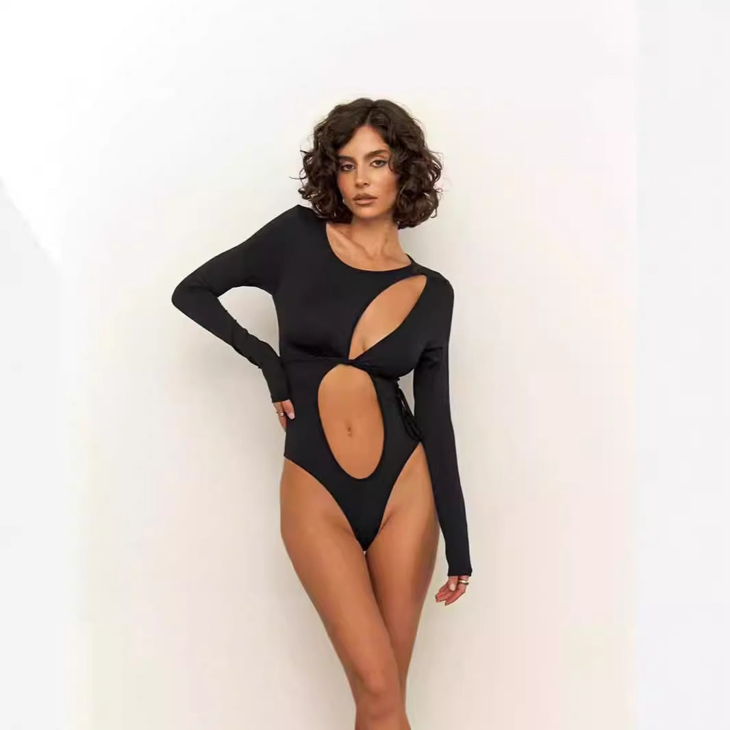 Damen Einteiliger Badeanzug mit innovativem Cut-Out und langem Arm Aliams