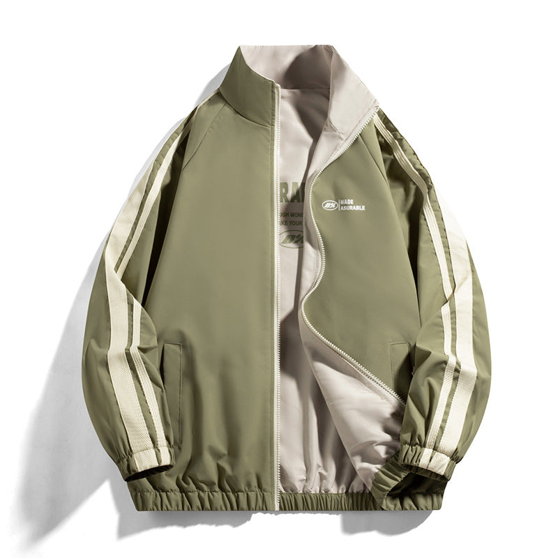 Herren sportliche Jacke mit abgerundetem Kragen und seitlichen Taschen Aliams