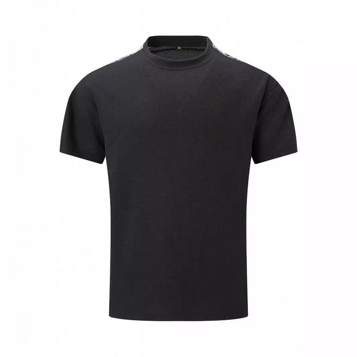 Herren atmungsaktives Kurzarm-T-Shirt mit strukturiertem Design und modernen Akzenten Aliams