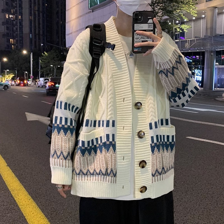 Herren Strickjacke mit modernen Mustern und praktischen Taschen Aliams