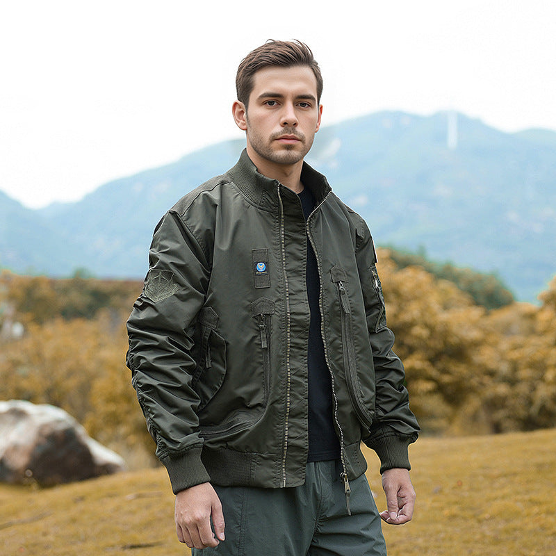 Herren Camouflage-Bomberjacke mit praktischen Taschen und wärmendem Innenfutter Aliams
