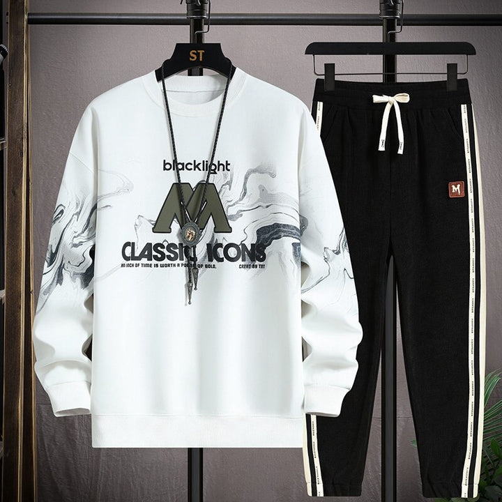 Herren Freizeitanzug mit grafischem Druck und seitlichen Akzenten Aliams