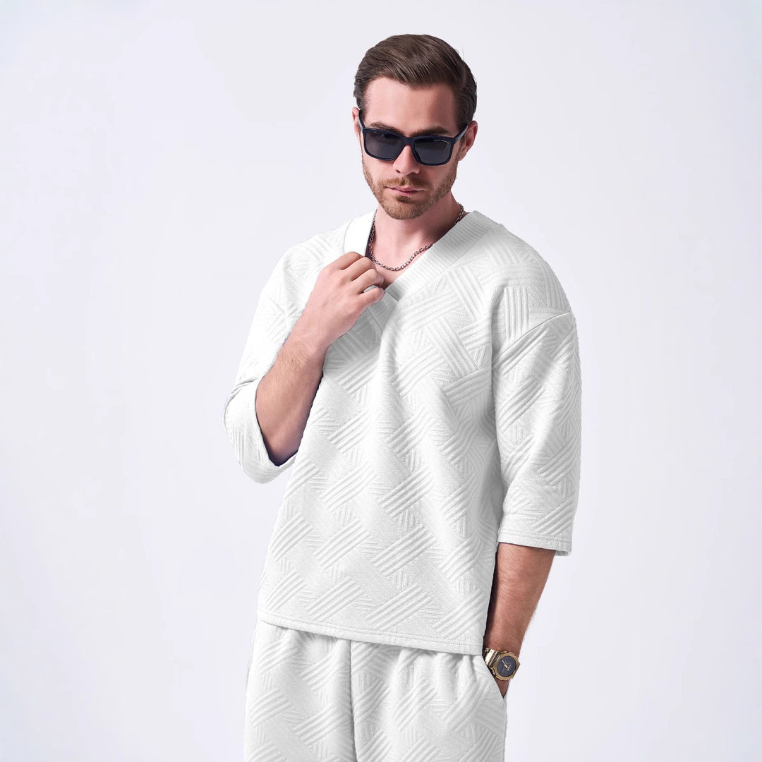 Herren TrendigesKurzarm-Oberteil mit modernem V-Ausschnitt und strukturiertem Design Aliams