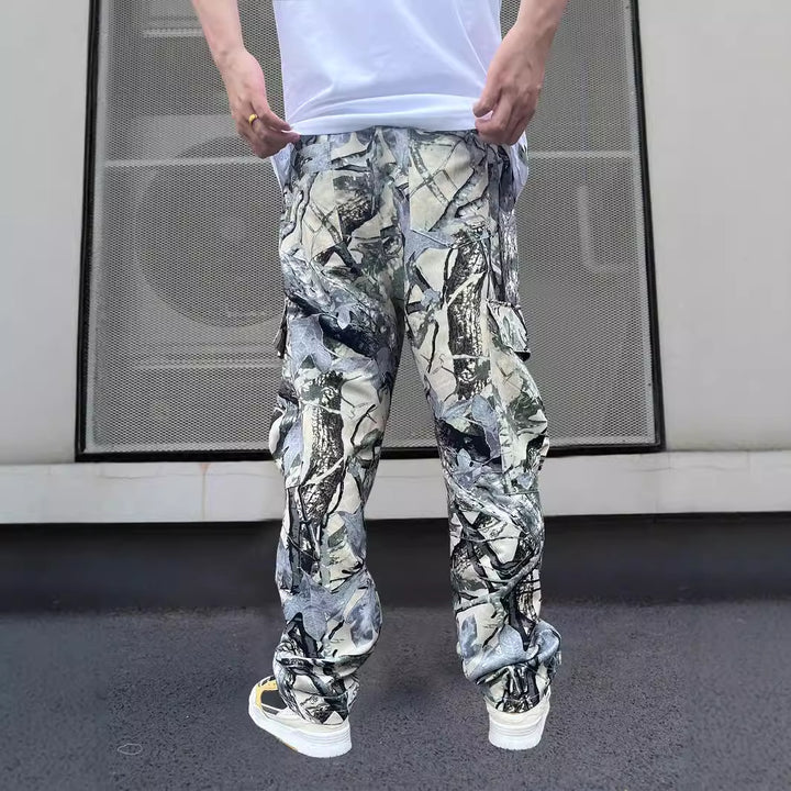 Herren Cargo-Hose im modernen Camouflage-Design mit elastischem Bund und mehreren Taschen Aliams