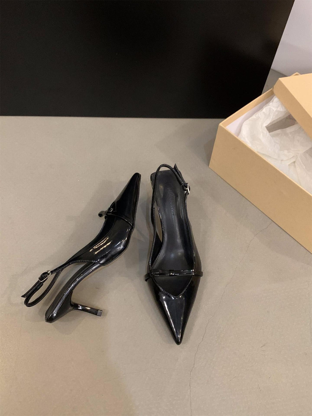 Damen Slingback Pumps mit Elegantem Schnitt und Feinem Riemchen Aliams