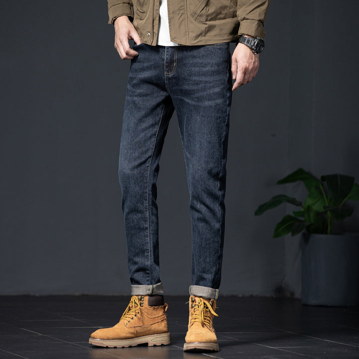 Herren Slim Fit Jeanshose mit hohem Tragekomfort und modischem Look Aliams