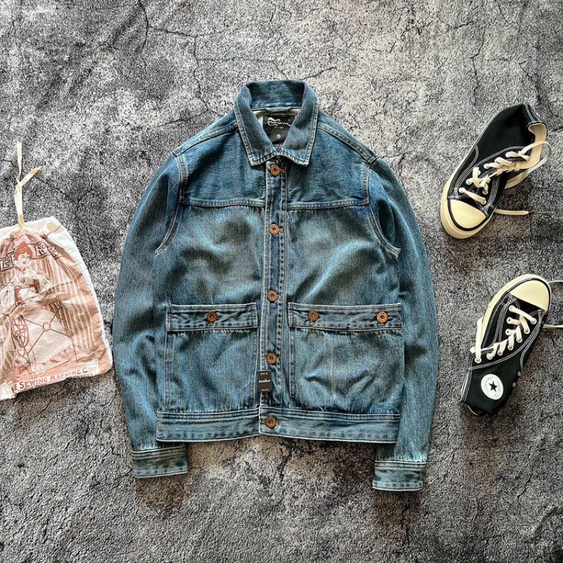 Herren Denimjacke mit aufgesetzten Taschen und modischen Knopfdetails Aliams