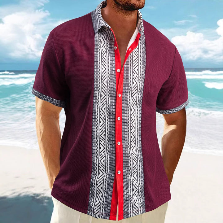 Herren Kurzarm-Hemd mit ethnischem Muster und kontrastierenden Details Aliams