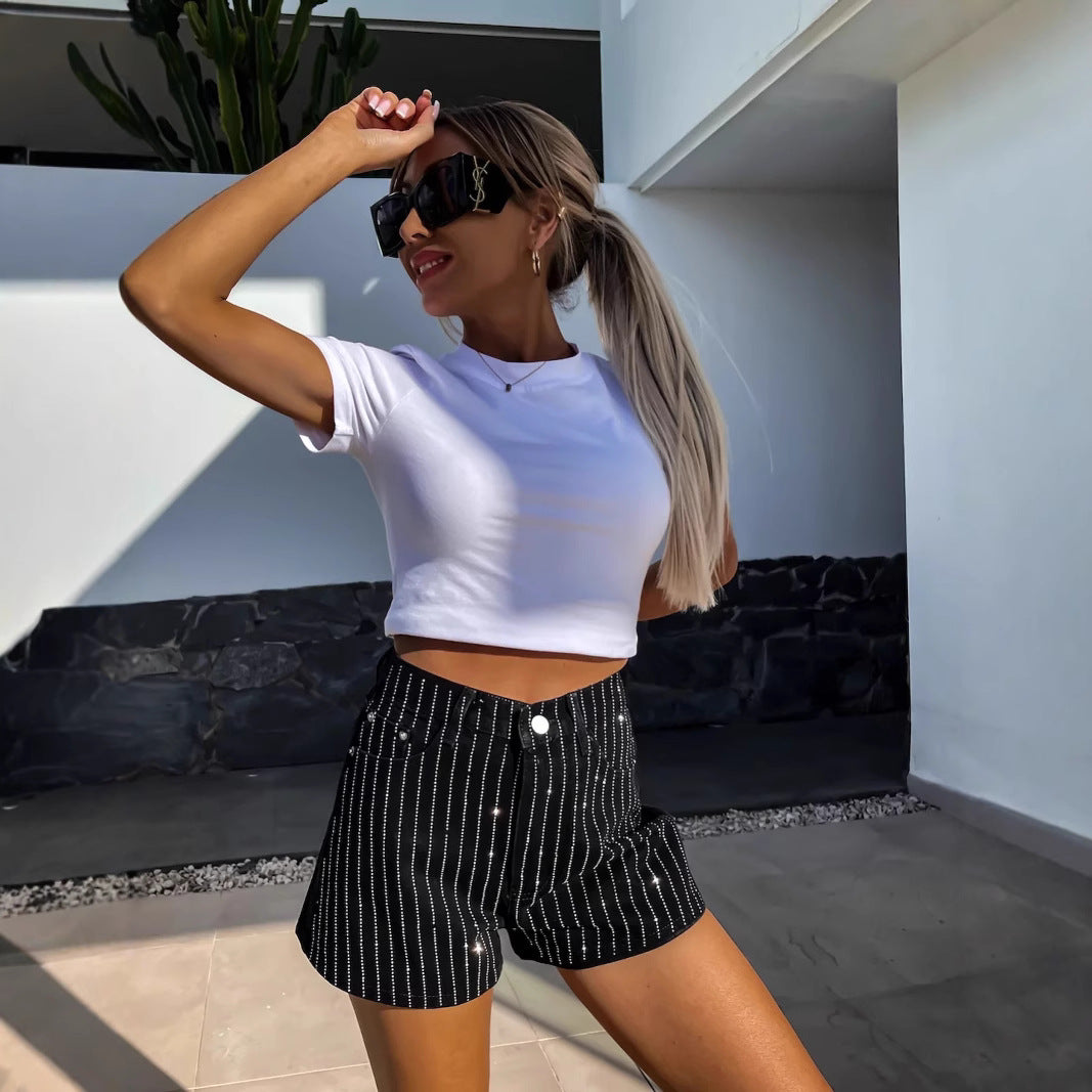 Damen Denim-Shorts mit Klassischem Schnitt und Feinen Nadelstreifen Aliams