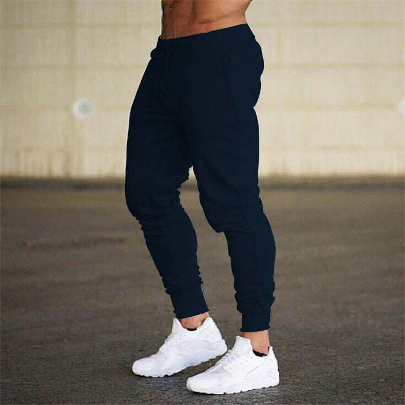 Herren Sportliche Jogginghose mit modernem Schnitt und praktischen Taschen Aliams