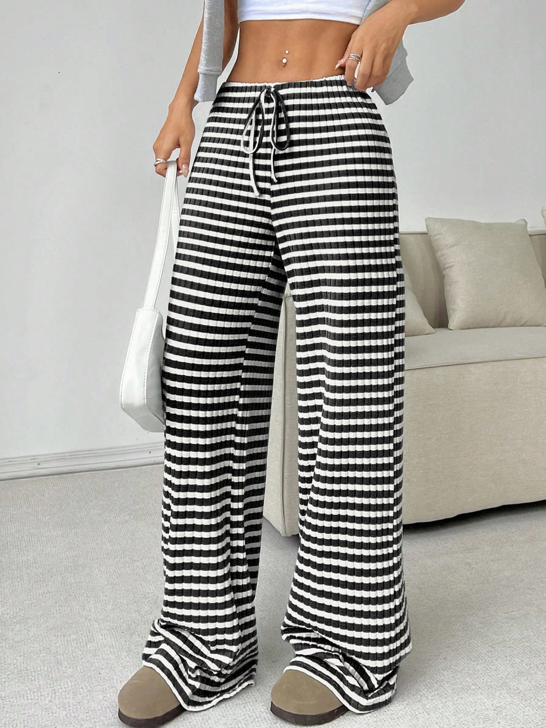 Damen komfortable Relaxhose mit weitem Schnitt und verstellbarem Kordelzug Aliams