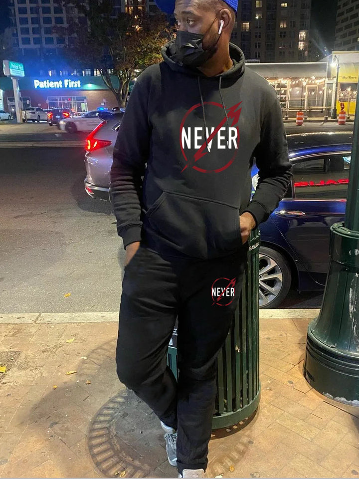 Herren Kapuzenpullover und Jogginghose Set mit motivierendem Aufdruck Aliams