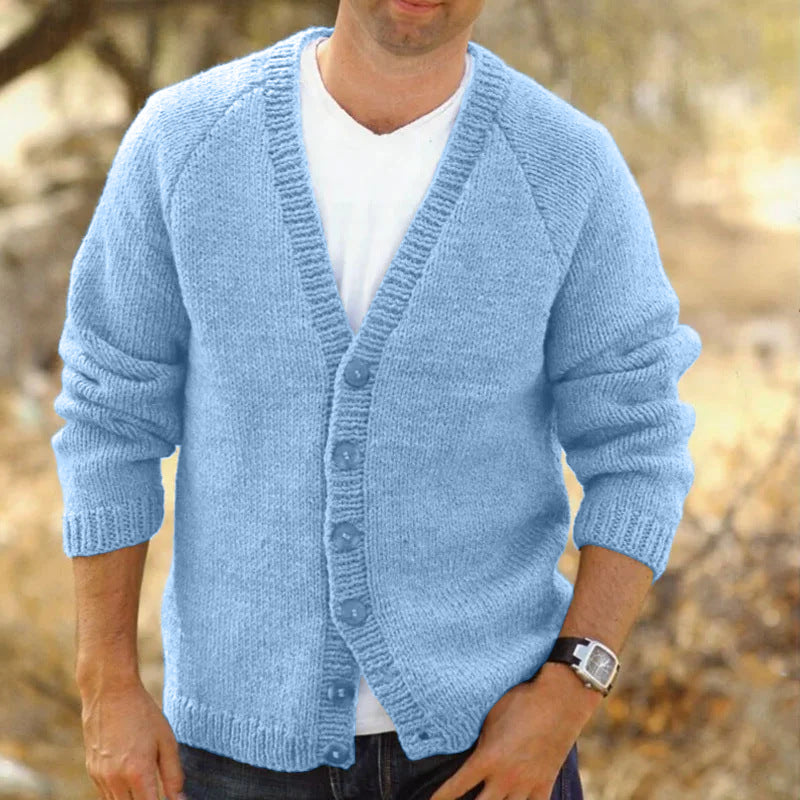 Herren gemütlicher Strickcardigan mit tiefem V-Ausschnitt und Knopfdetails Aliams