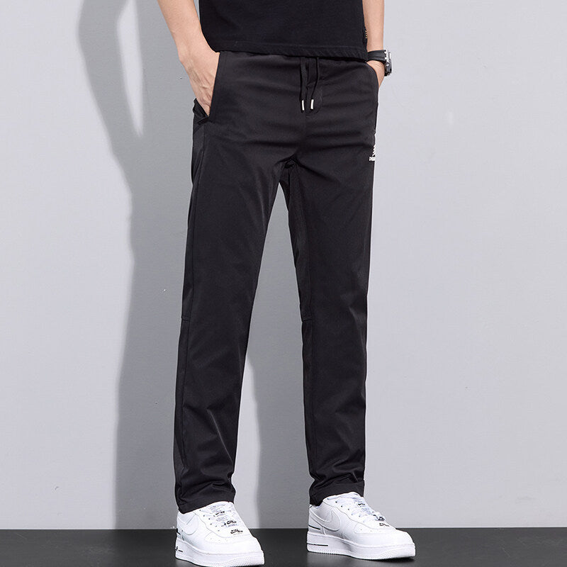 Herren Sportliche Freizeithose mit verstellbarem Kordelzug und seitlichen Reißverschlusstaschen Aliams