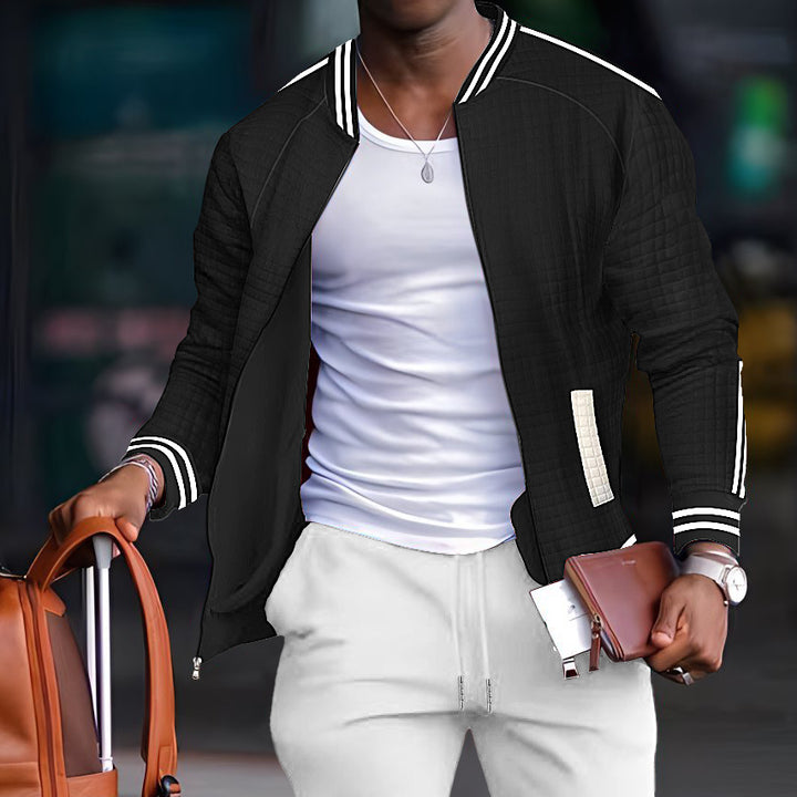 Herren sportliche Steppjacke mit modernem Schnitt und praktischen Reißverschlusstaschen Aliams