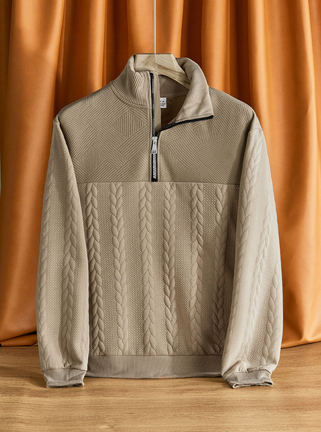 Herren Strickpullover mit hohem Kragen und strukturiertem Design Aliams