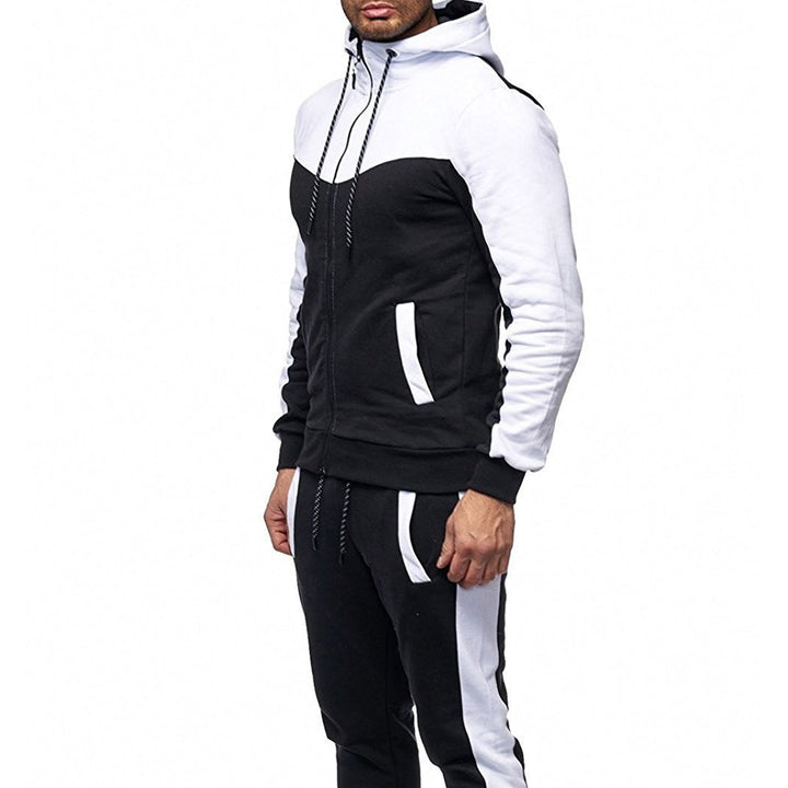 Herren Sportanzug mit Kapuze und seitlichen Taschen Aliams