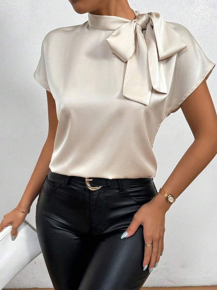 Aliams | Satinbluse Kurzarm Hoher Kragen mit Schleife Eleganter Entspannter Schnitt