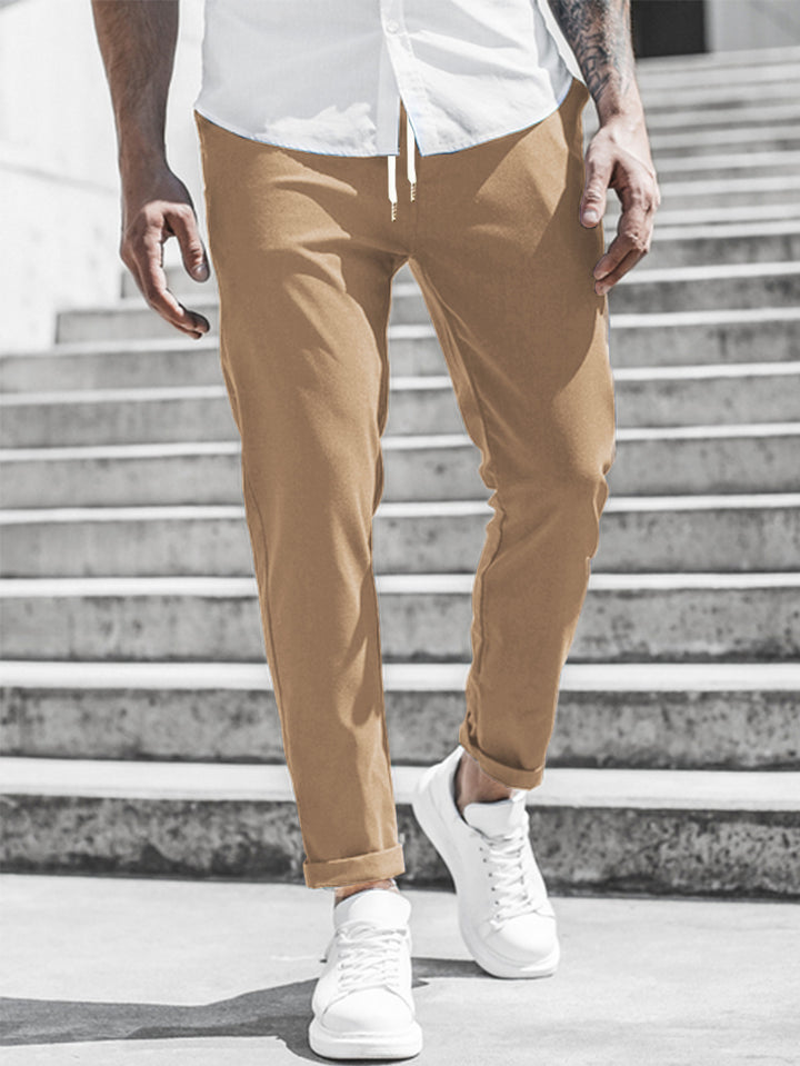 Herren Sportliche Chino-Hose mit flexiblem Bund und modernen Details Aliams
