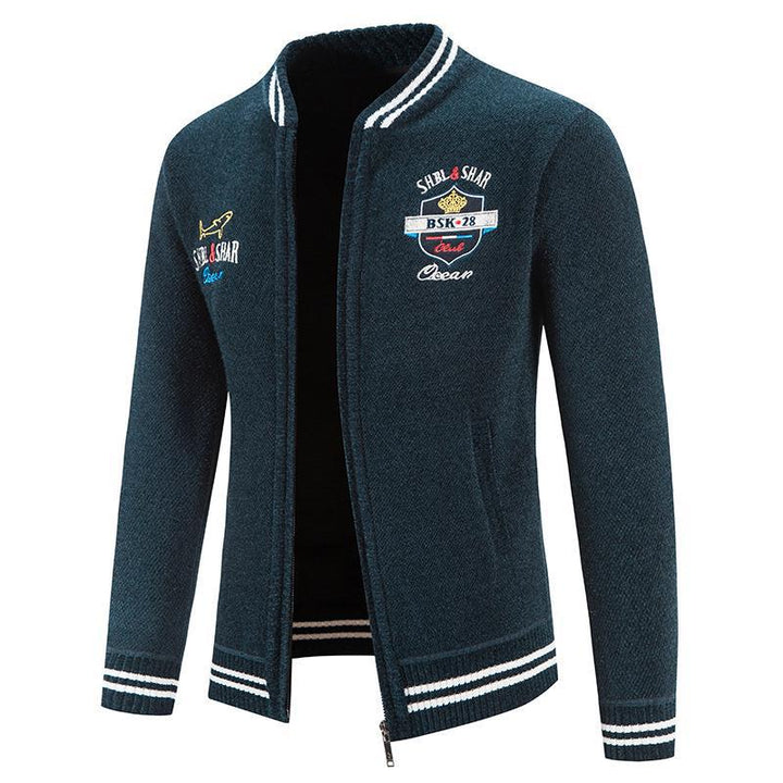 Herren sportliche Strickjacke mit Stehkragen und abwechslungsreicher Stickerei Aliams