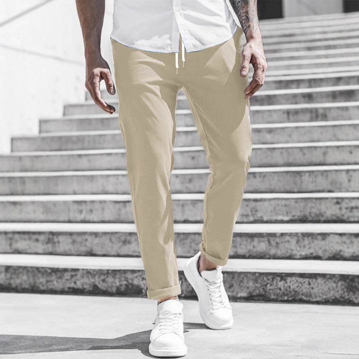 Herren Sportliche Chino-Hose mit flexiblem Bund und modernen Details Aliams