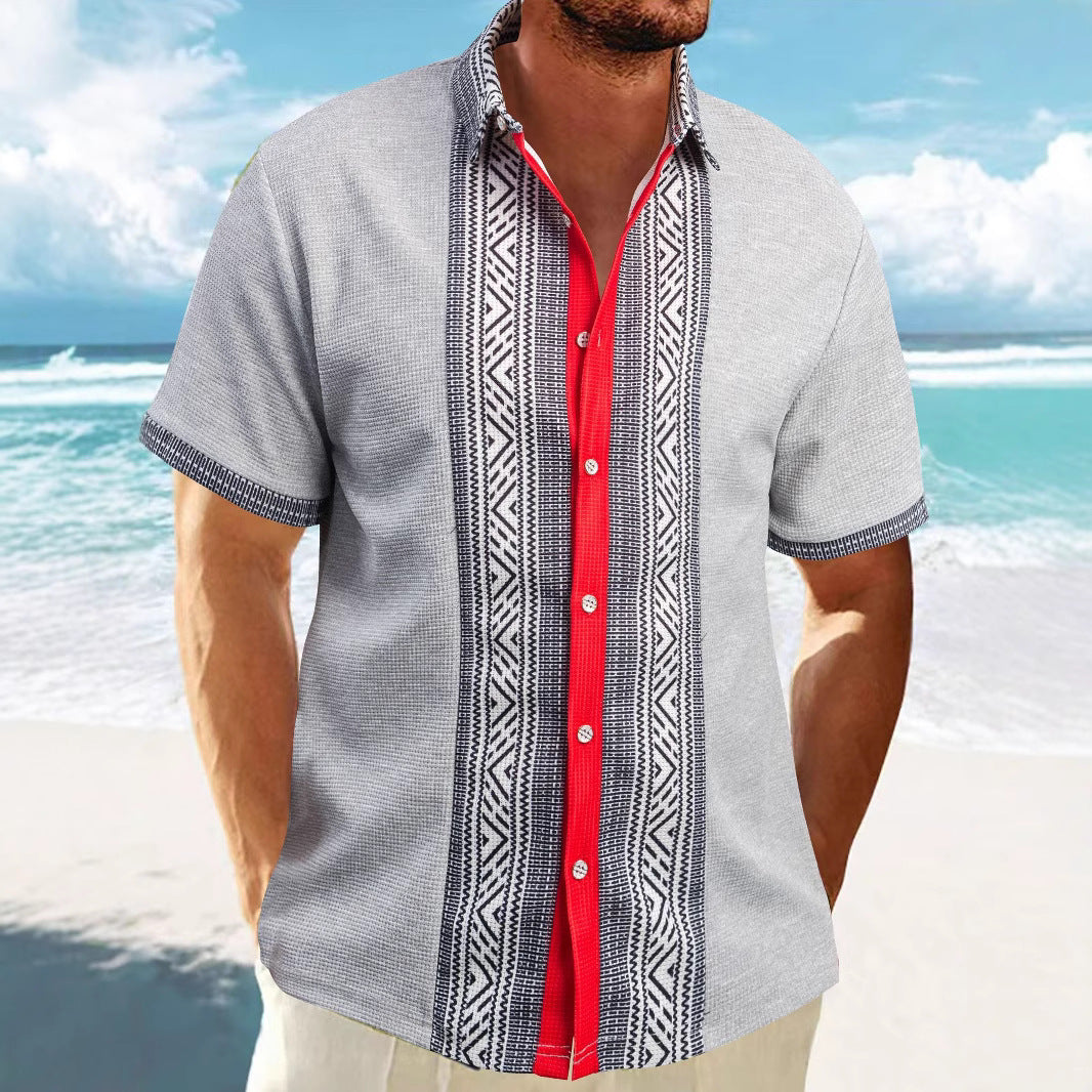 Herren Kurzarm-Hemd mit ethnischem Muster und kontrastierenden Details Aliams