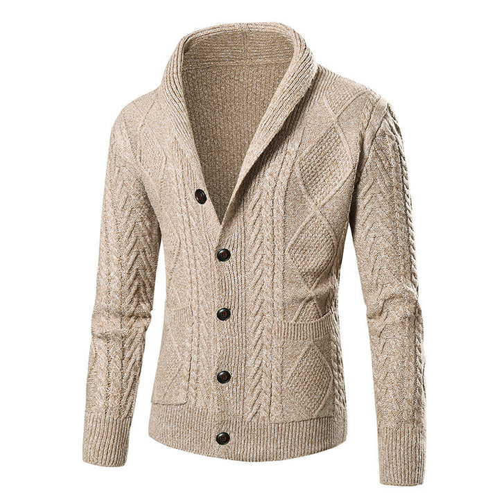 Herren Strickjacke mit modernem Zopfmuster und aufgesetzten Taschen Aliams