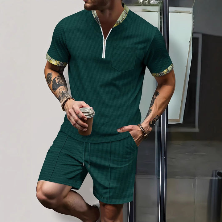 Herren Freizeit Outfit mit Zip-Kragen und Kurzhosenset Aliams