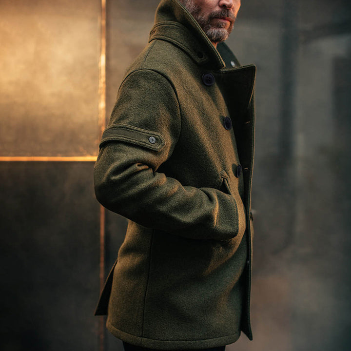 Herren Cordjacke mit praktischen Brusttaschen und modernem Schnitt Aliams