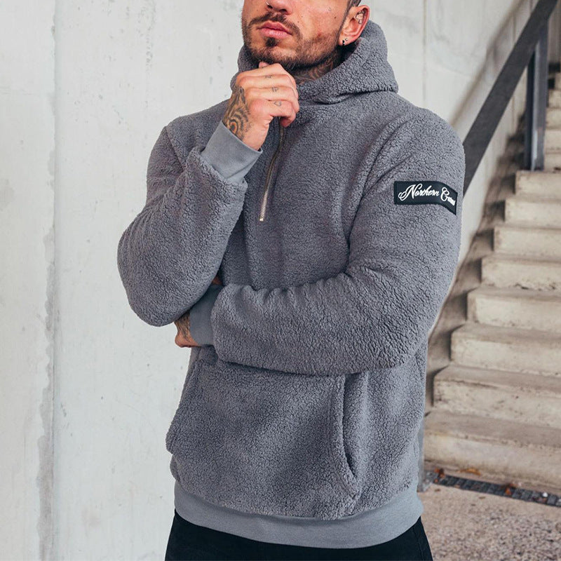 Herren Fleece-Hoodie mit Kängurutasche von Aliams