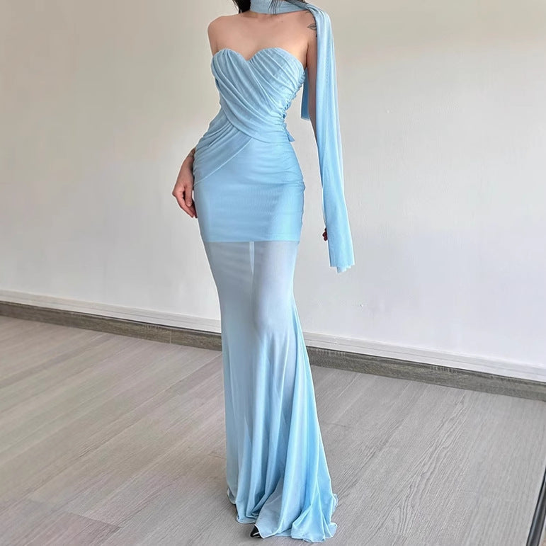 Damen Elegant geschnittenes Maxikleid mit asymmetrischem Ausschnitt und figurformendem Design Aliams