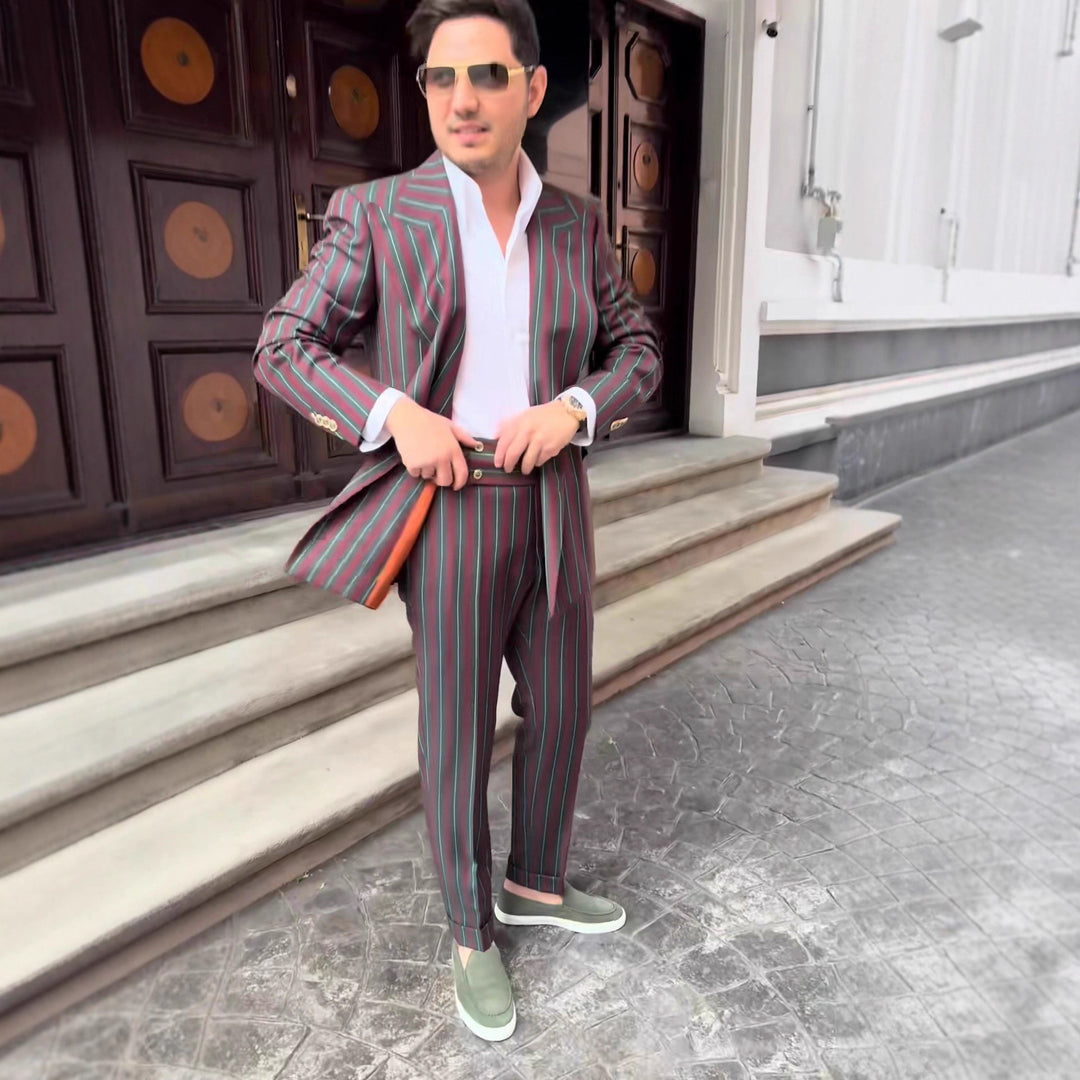 Herren elegante Anzug mit doppelter Knopfreihe und modischen Streifen Aliams