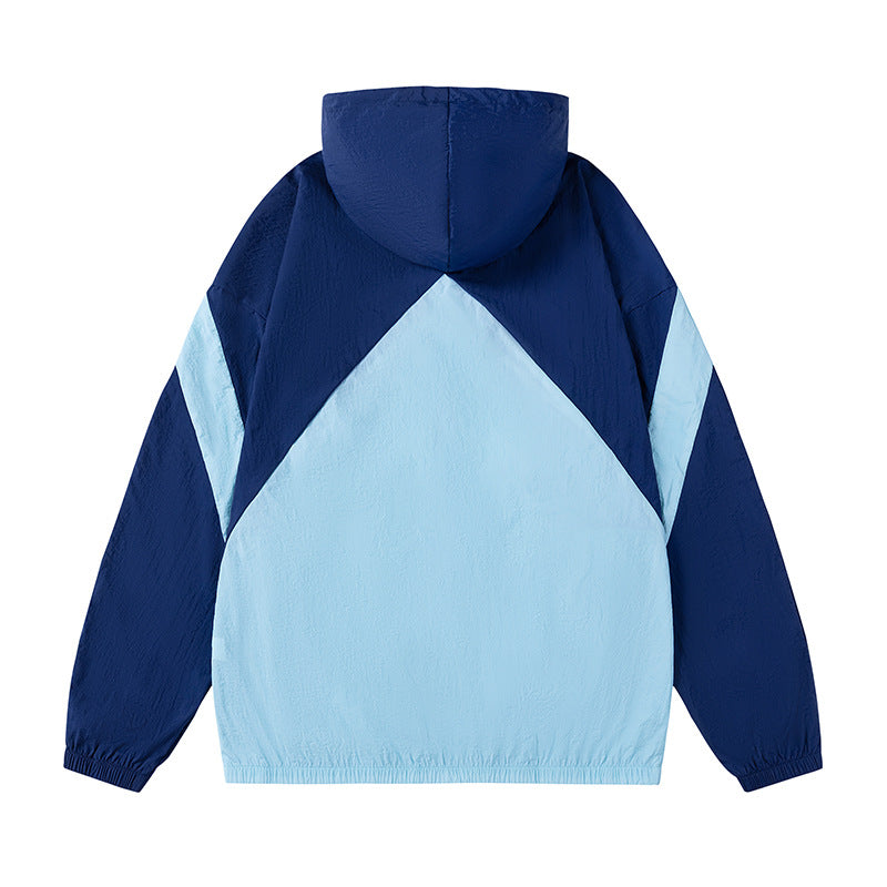 Herren sportliche Windjacke mit verstellbarem Kapuzensystem und reflektierenden Details Aliams