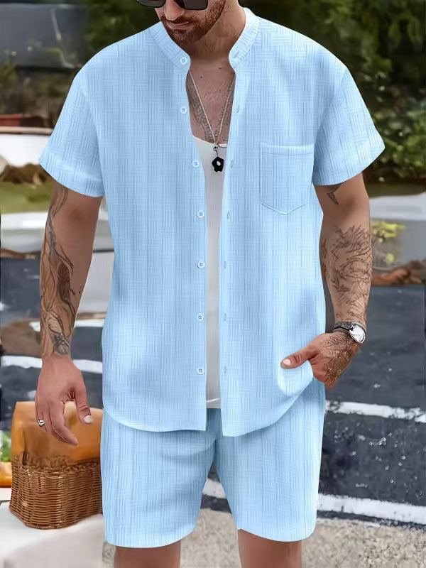 Herren Sommer Kurzarm-Anzug mit leicht strukturierter Oberfläche und praktischen Taschen Aliams