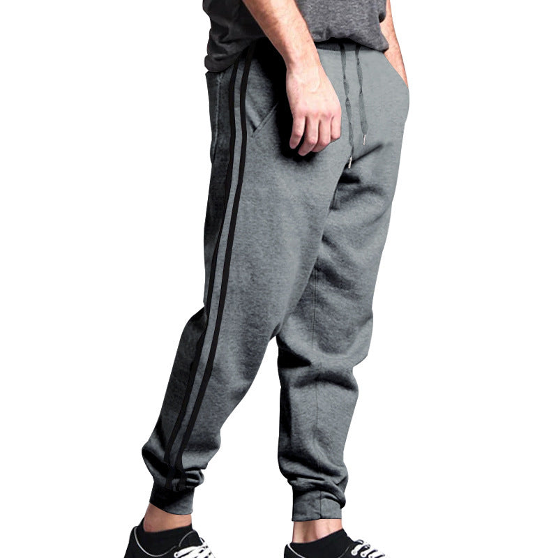 Herren Sportliche Jogginghose mit seitlichem Streifen Aliams