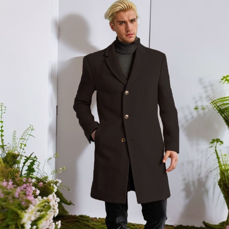 Herren eleganter Langmantel mit goldenen Knöpfen und klassischem Schnitt Aliams