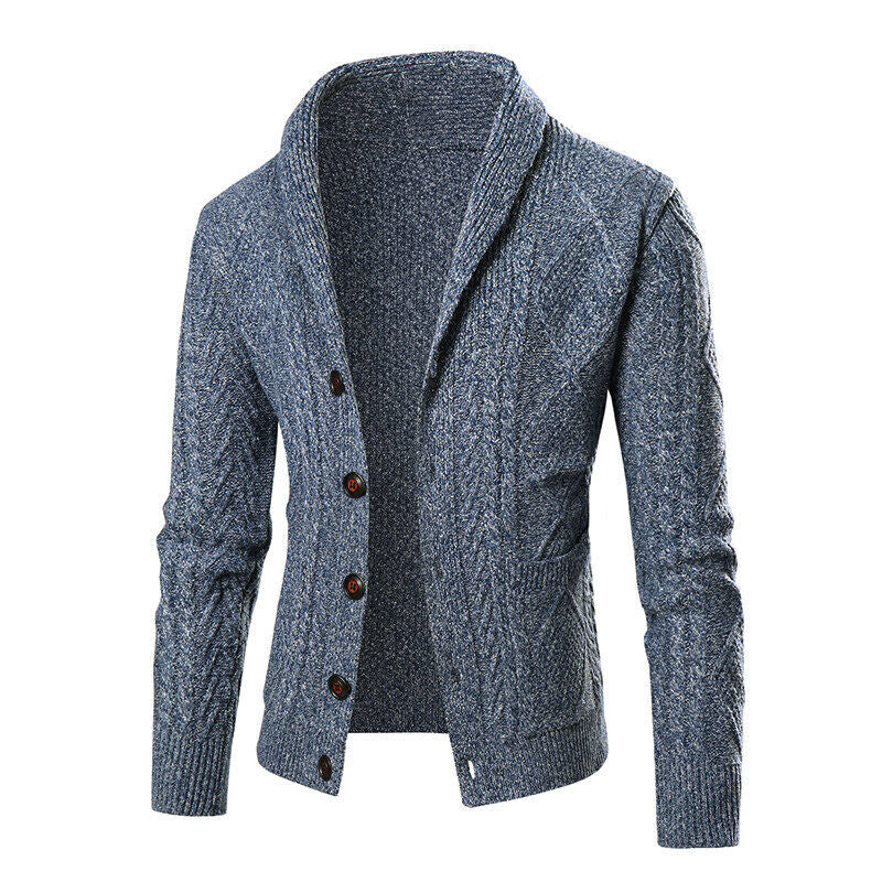 Herren Strickjacke mit modernem Zopfmuster und aufgesetzten Taschen Aliams