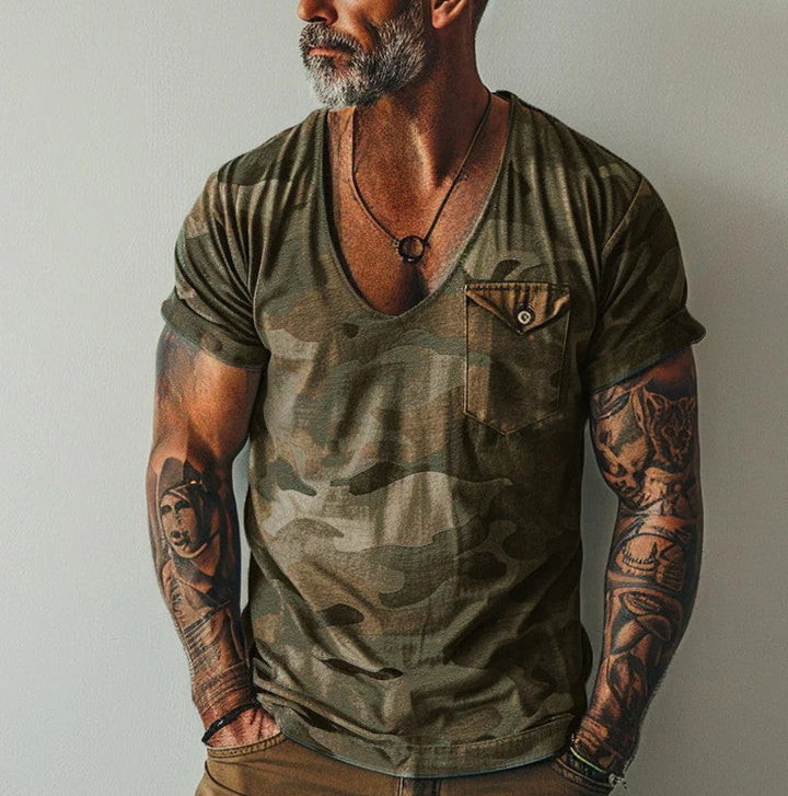 Herren V-Ausschnitt T-Shirt mit Brusttasche und modernem Camouflage-Muster Aliams