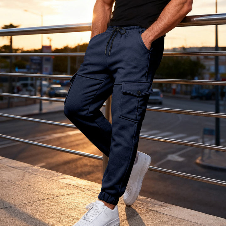 Herren Cargo-Jogginghose mit verstellbarem Bund und seitlichen Taschen Aliams