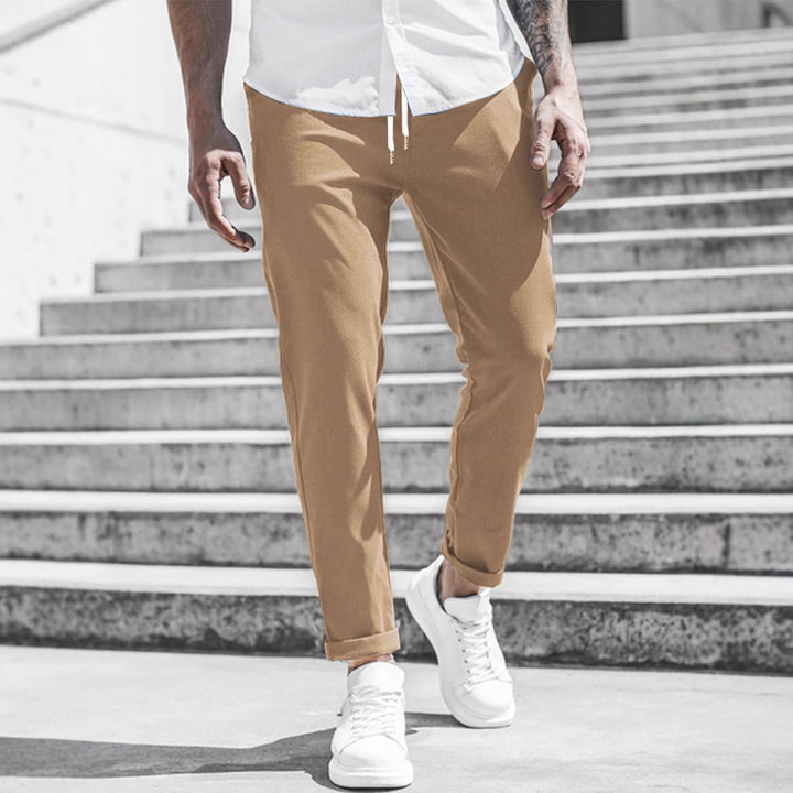 Herren Sportliche Chino-Hose mit flexiblem Bund und modernen Details Aliams