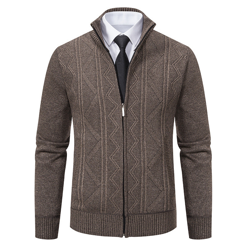 Herren Strickjacke mit modernem Zopfmuster und Stehkragen Aliams